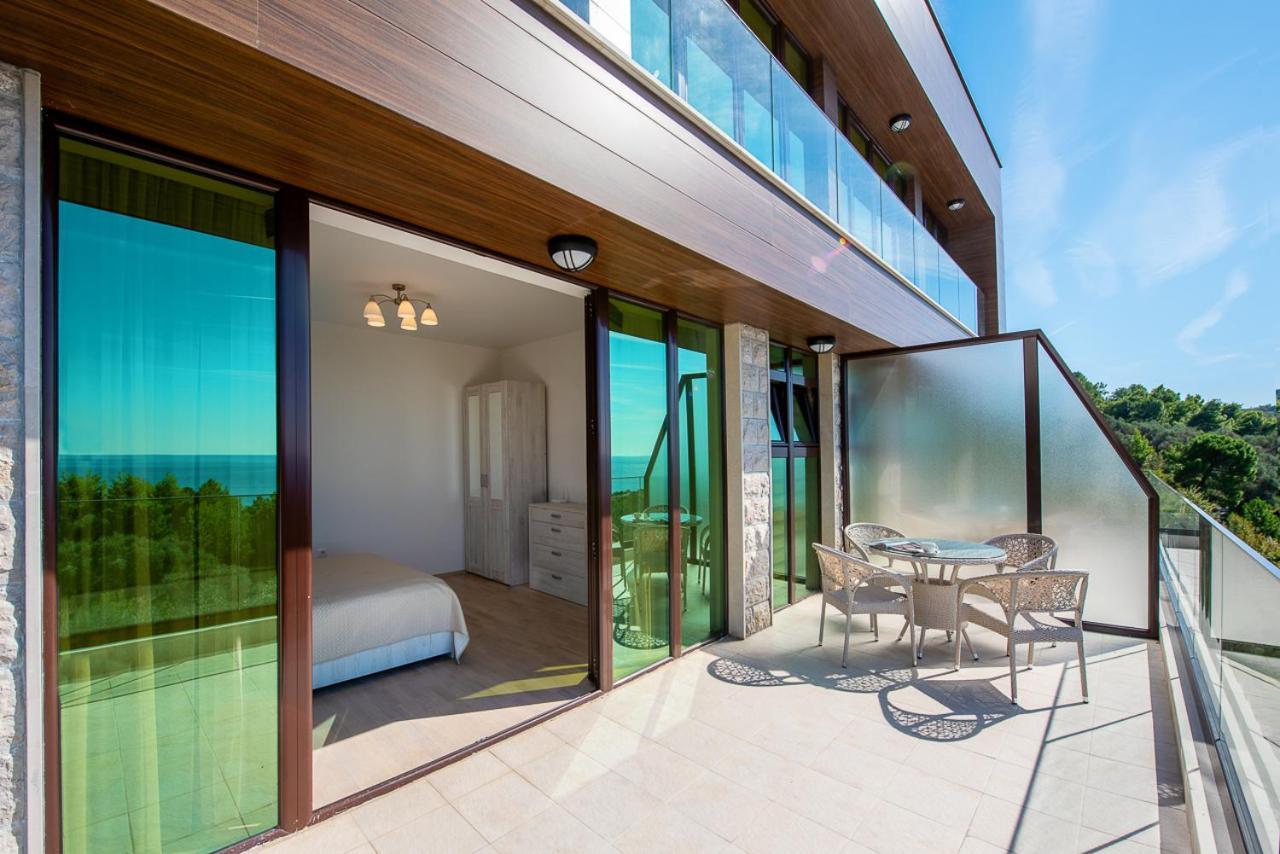 Adria Lux Sveti Stefan Apartment