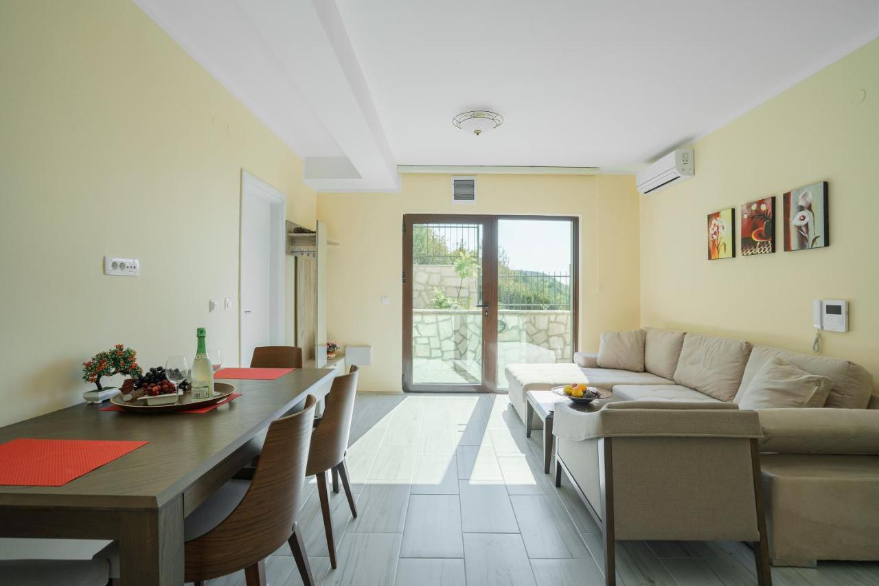 Adria Lux Sveti Stefan * Budva