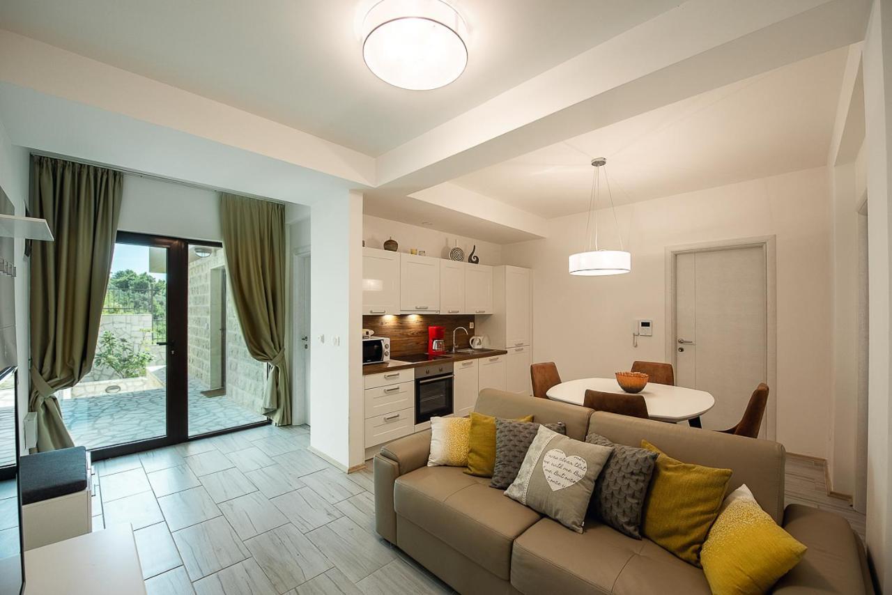 Apartment Adria Lux Sveti Stefan Budva