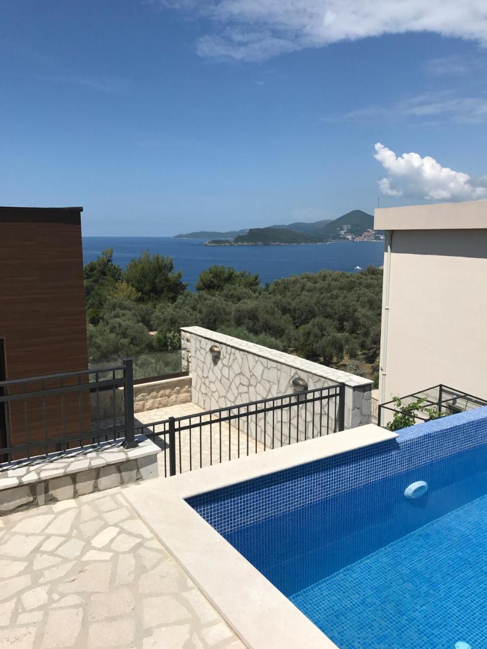 Adria Lux Sveti Stefan Apartment *