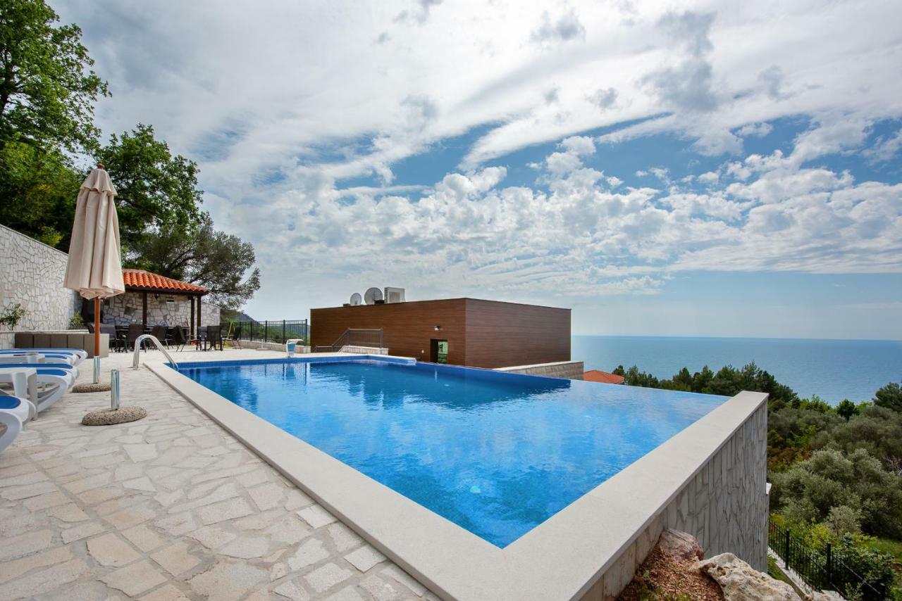 Adria Lux Sveti Stefan Apartment