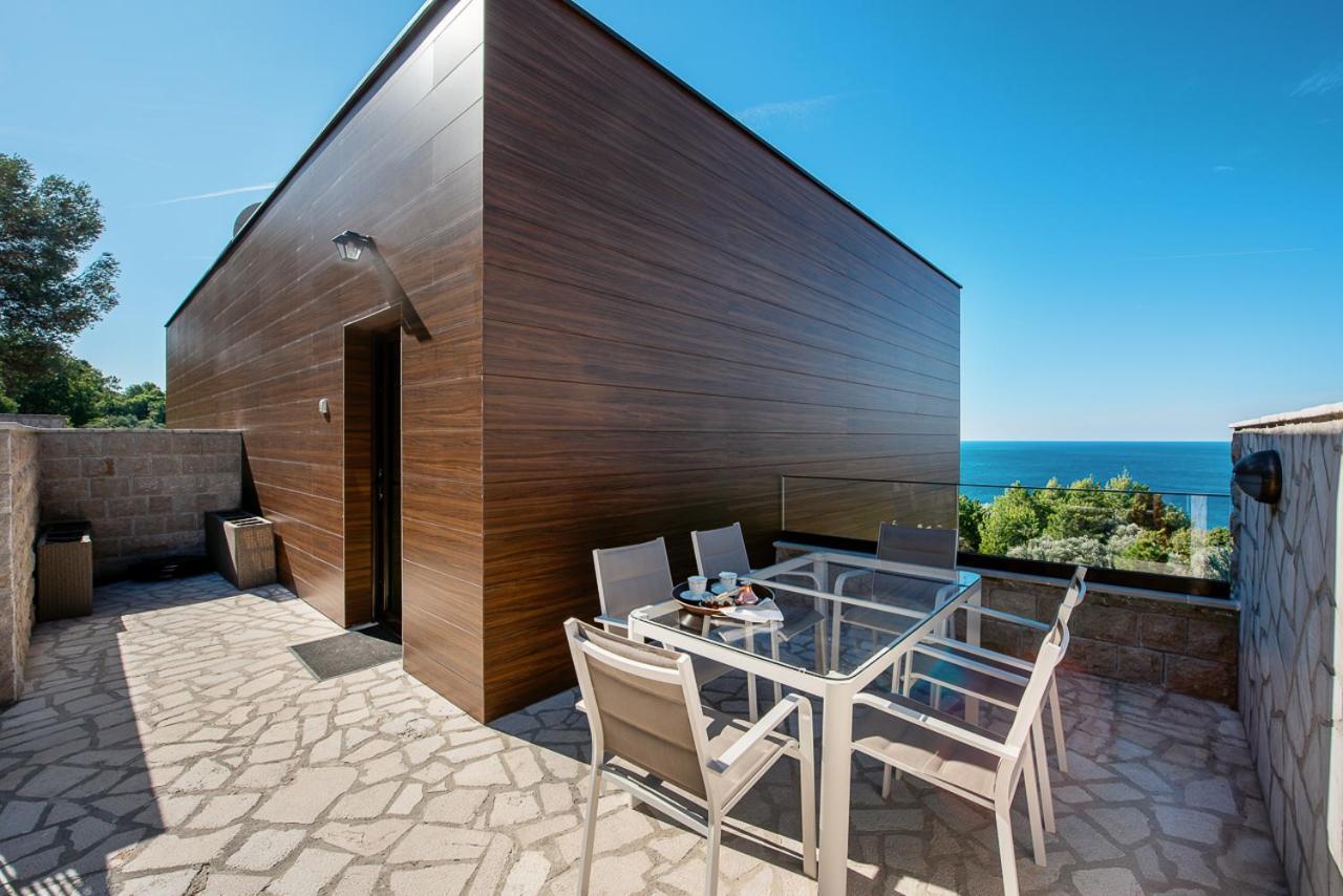 Adria Lux Sveti Stefan Budva
