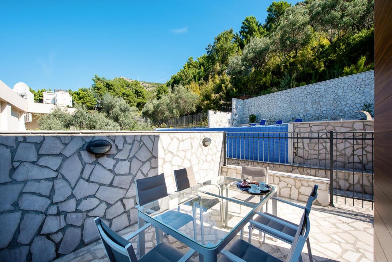 Adria Lux Sveti Stefan Apartment Budva